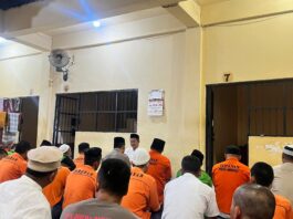 Ramadhan Penuh Kepedulian, Dit Tahti Polda Bengkulu Bagikan Takjil dan Pererat Kebersamaan