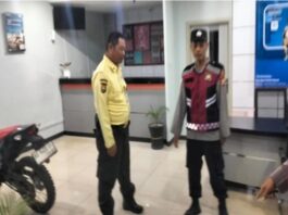 PATROLI MALAM POLSEK PONDOK KELAPA, CEGAH AKSI 3C DAN GANGGUAN KAMTIBMAS
